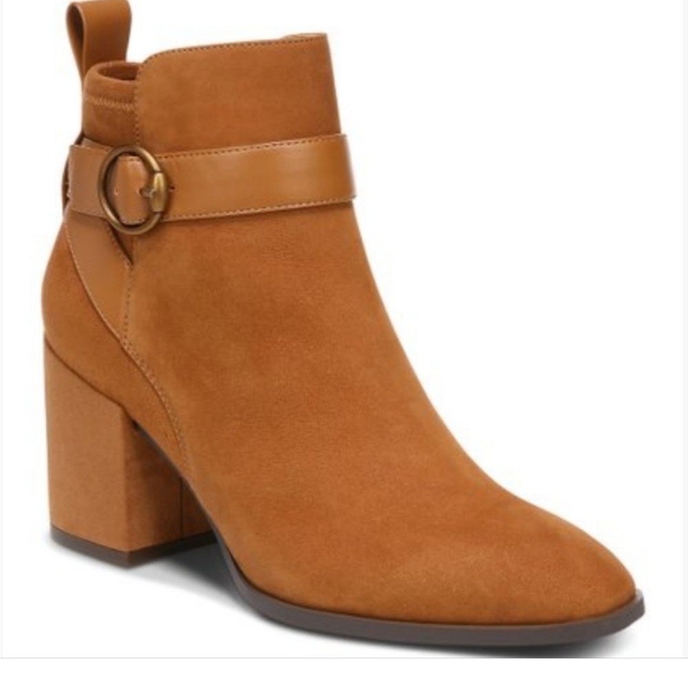 Vionic Tenley Suede Water Repellent Ankle Boots